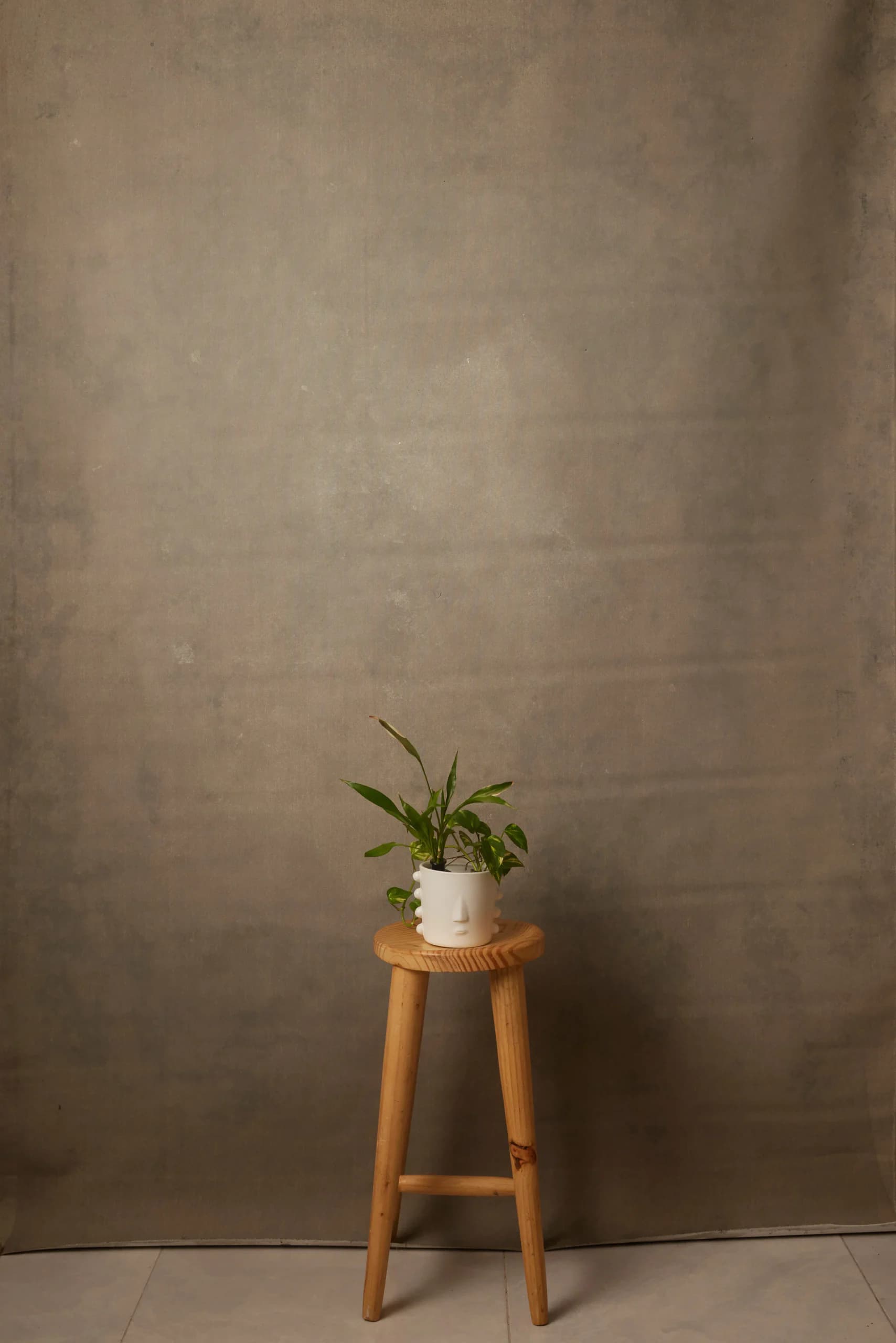 CB113R - Concrete Bands hand-painted canvas backdrop, view 1